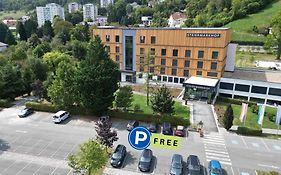 Hotel Steiermarkhof Graz - Aus Holz gebaut, von Hügeln geküsst